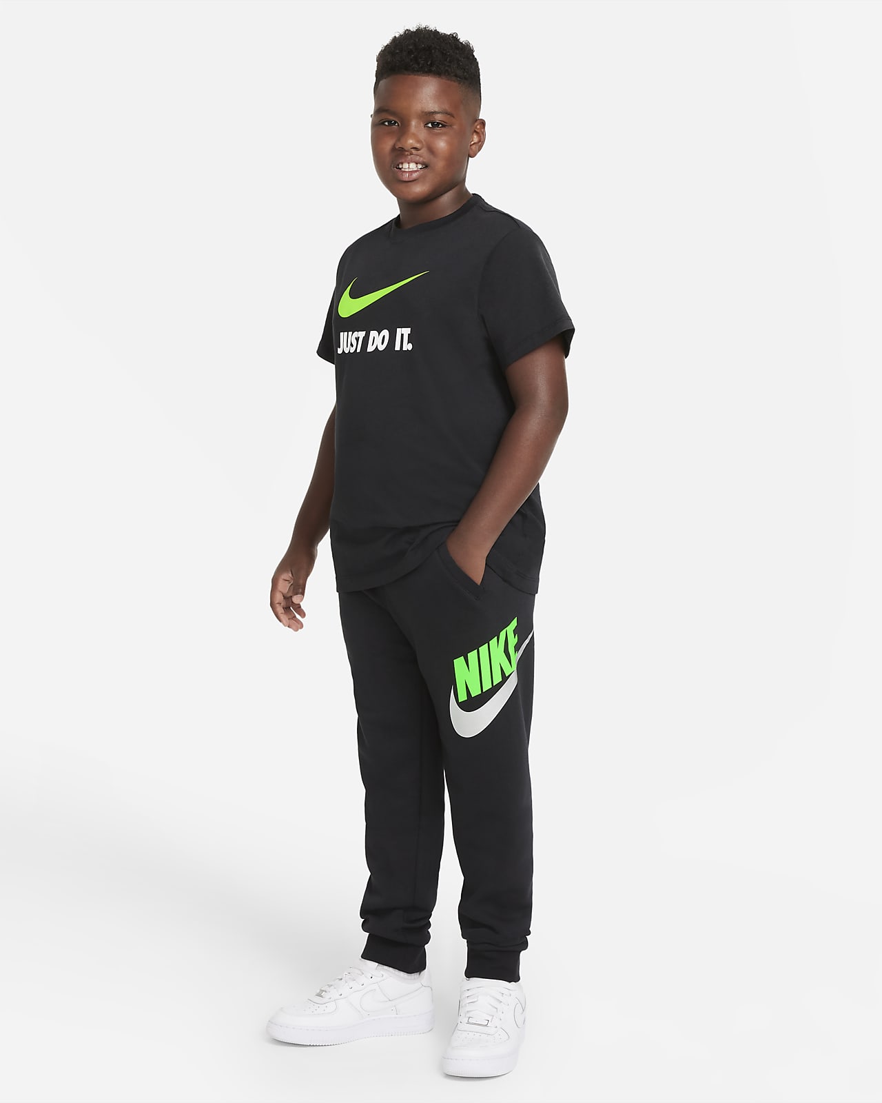 nike trousers for kids