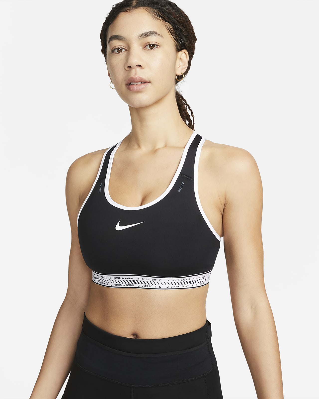 Nike Swoosh On The Run Women's Medium-Support Lined Bra Pockets.