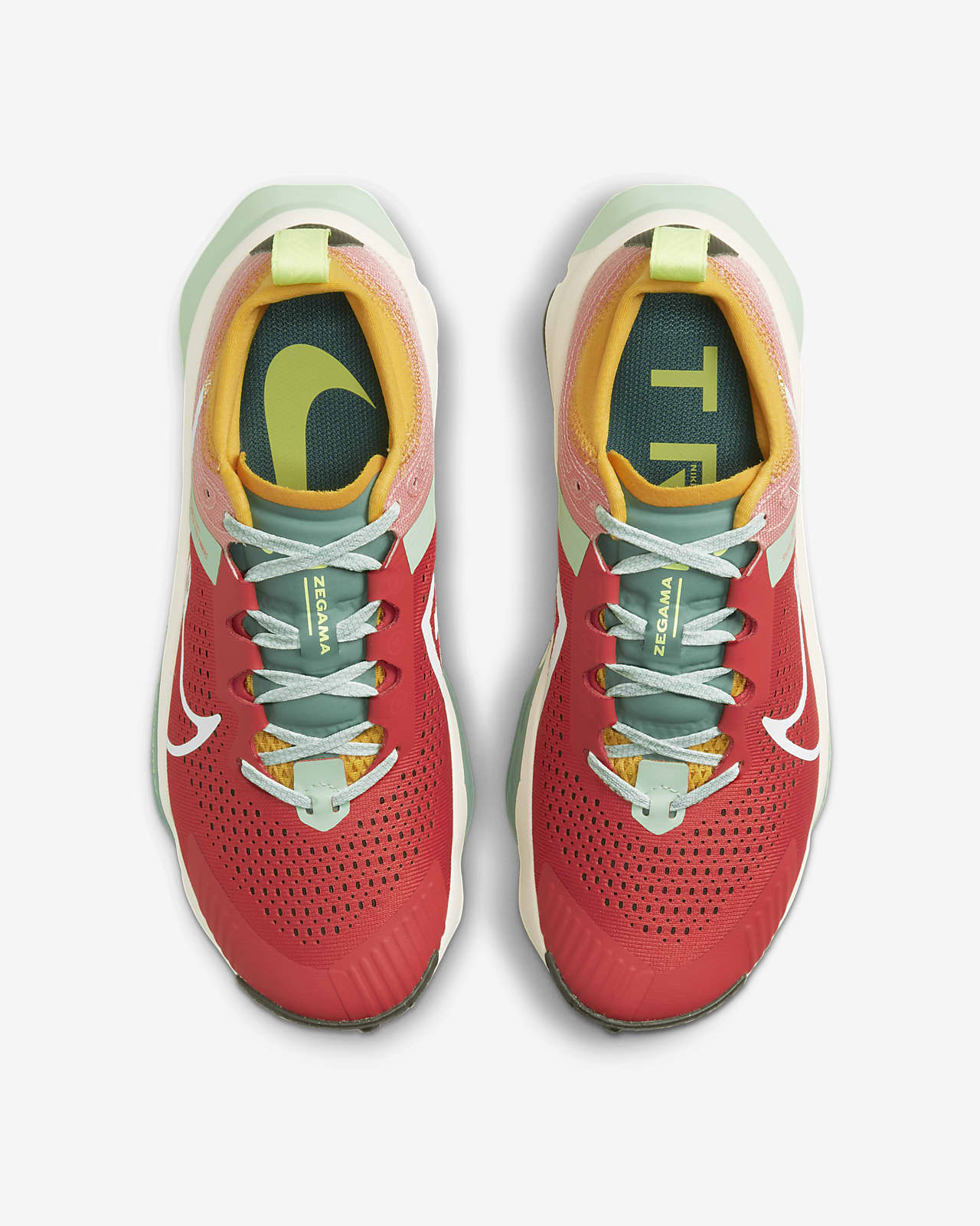 Calzado de trail running para mujer Nike ZoomX Zegama.