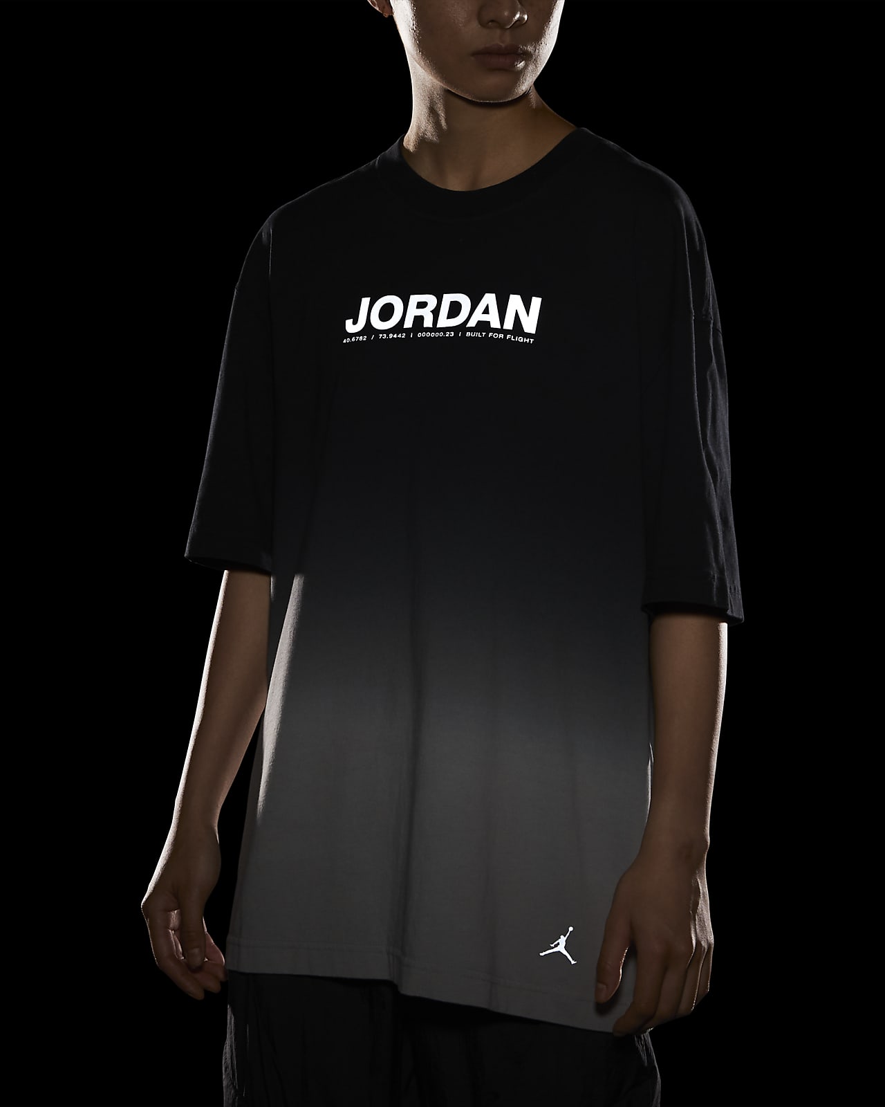 Oversize Short-Sleeve T-Shirt. Nike JP