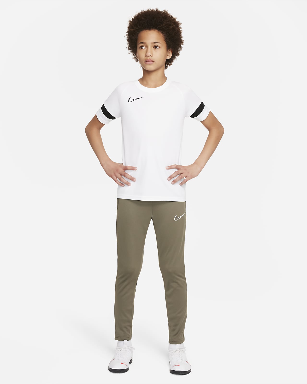 Pantaloni da calcio in maglia Nike Dri-FIT Academy - Ragazzi. Nike CH