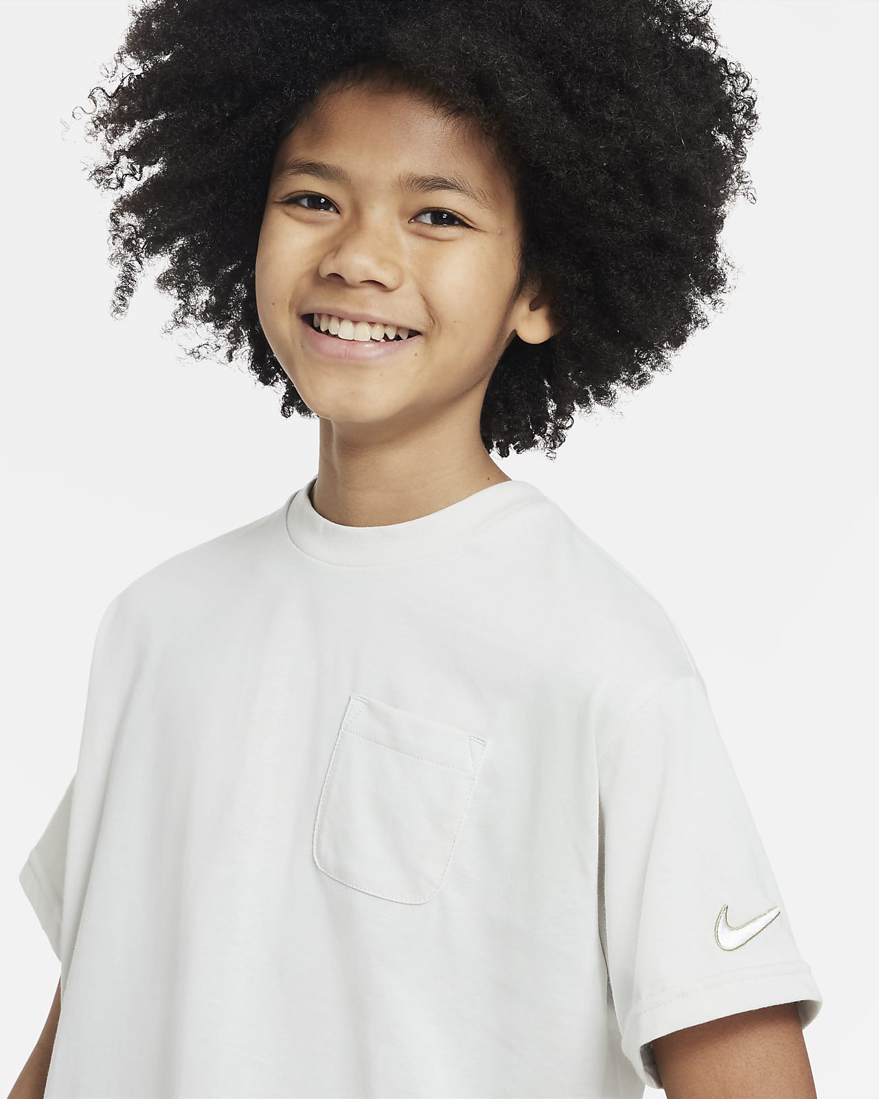 Top. Kids\' Nike Play Outdoor Big Short-Sleeve