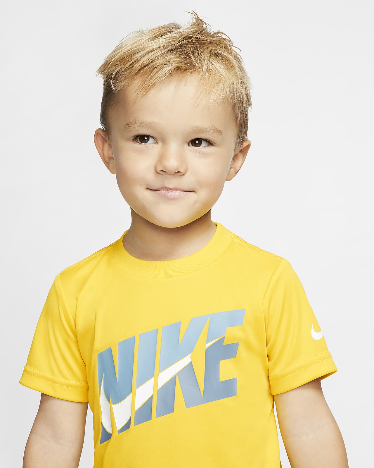 Nike Dri-FIT Toddler T-Shirt and Shorts Set. Nike.com