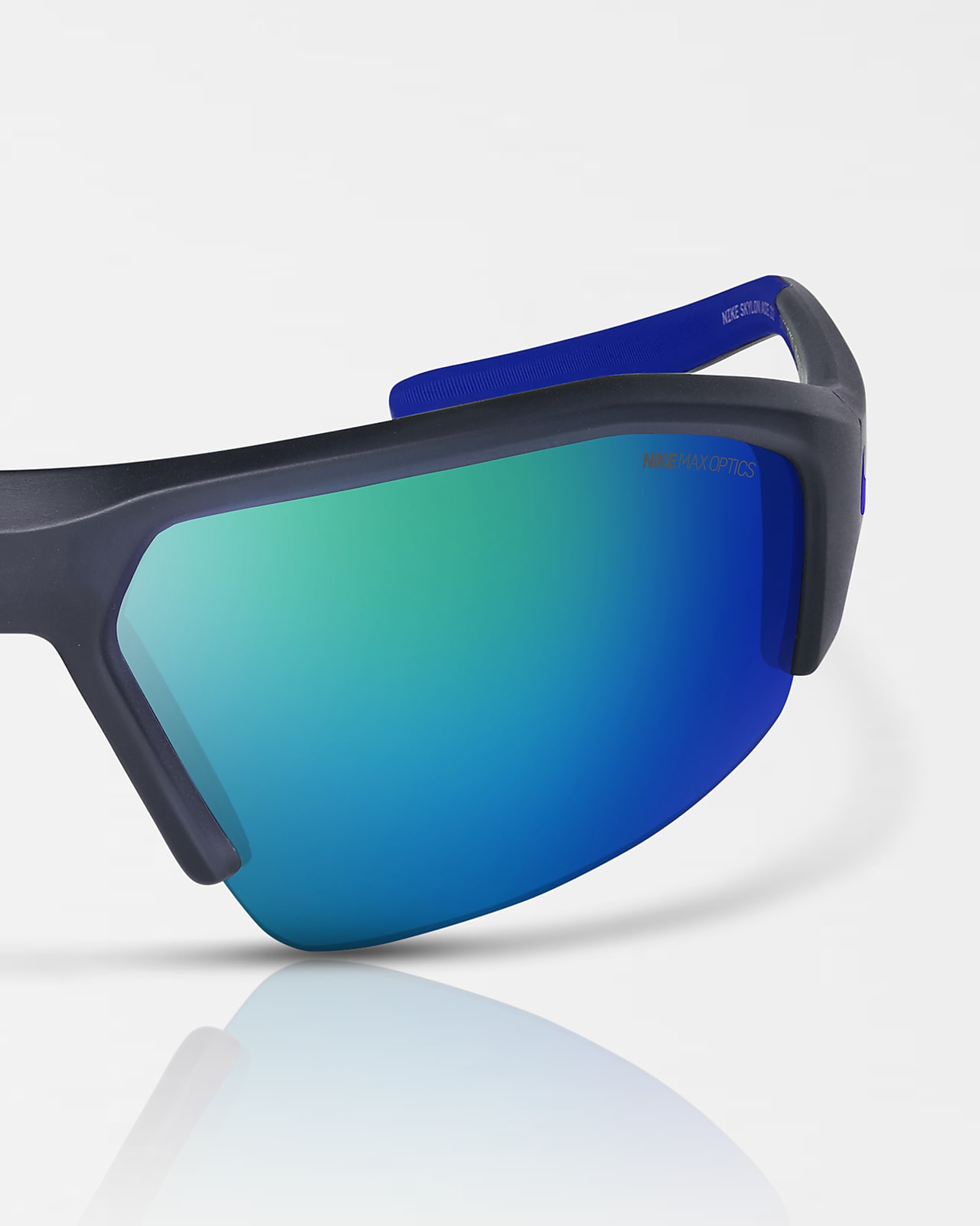 Skylon Ace 22 Sunglasses. Nike.com