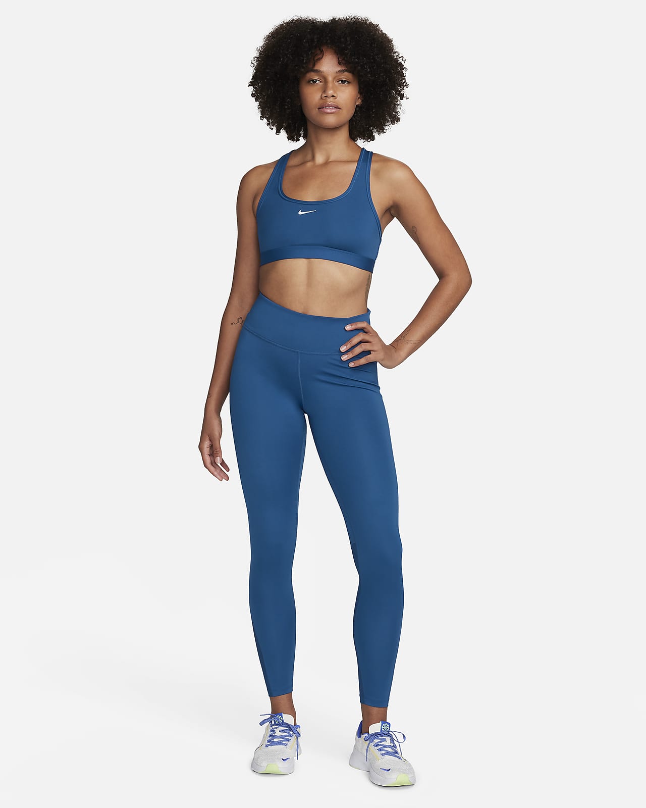 Leggings a 7/8 de cintura normal com painéis de malha Nike One para mulher.  Nike PT