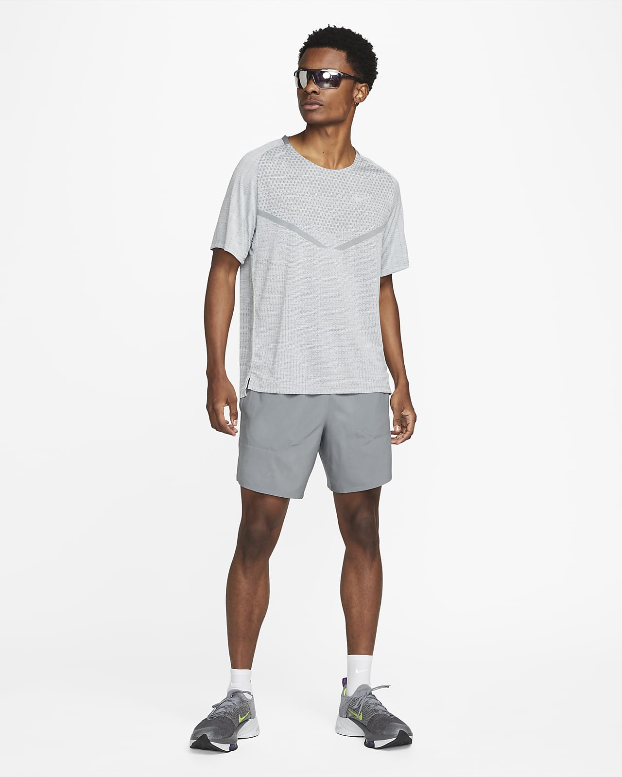  Nike Active Recovery Dri-FIT Short Sleeve Top Light Smoke  Grey/Heather/Black SM : Clothing, Shoes & Jewelry