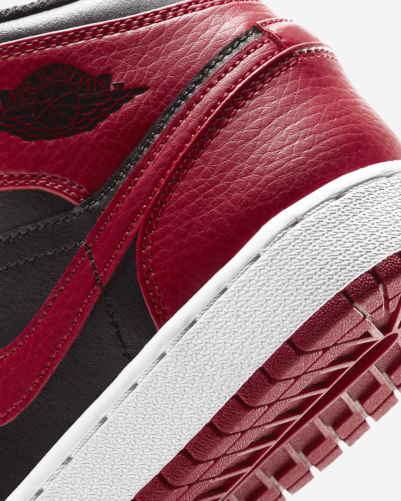 jordan 1 mid se kids