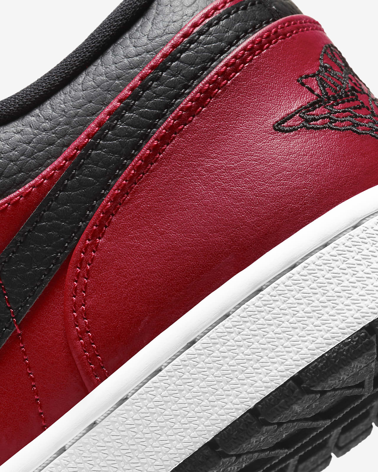 jordan low rouge