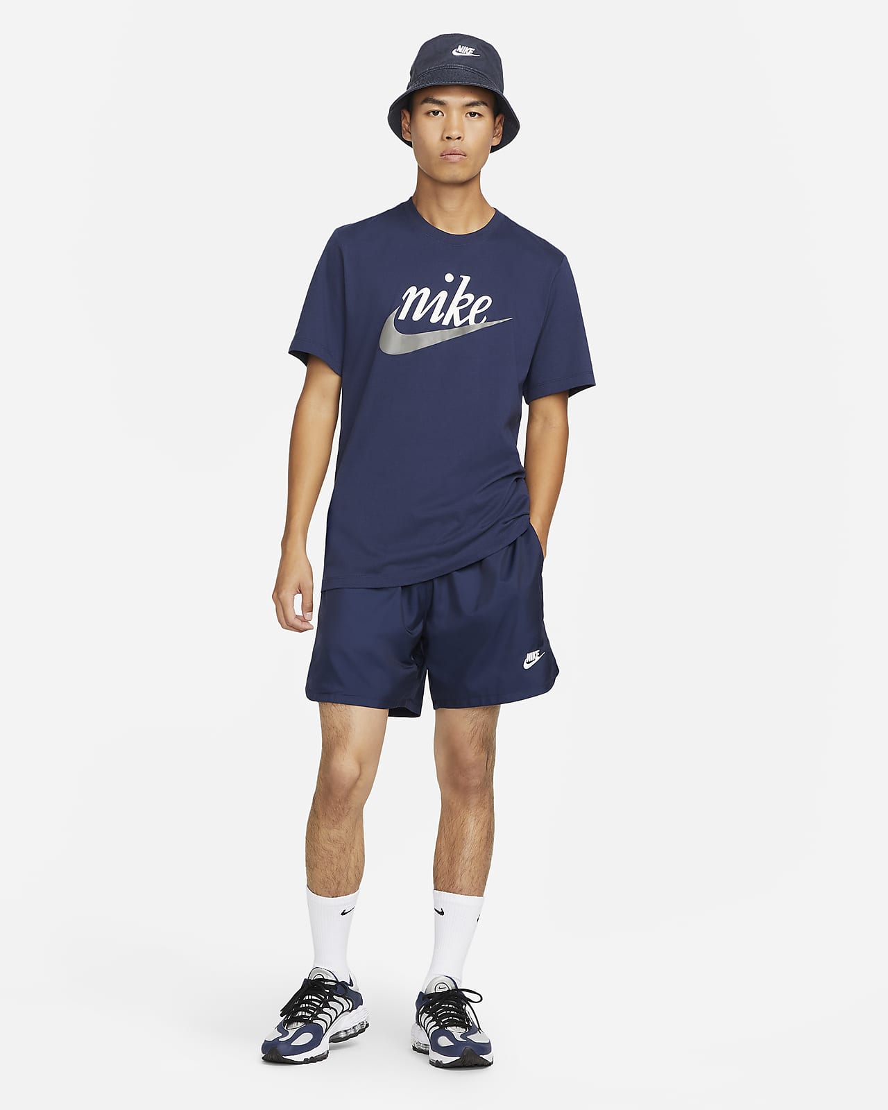 Nike Sportswear Sport Essentials Men's Woven Lined Flow Shorts. Nike DK