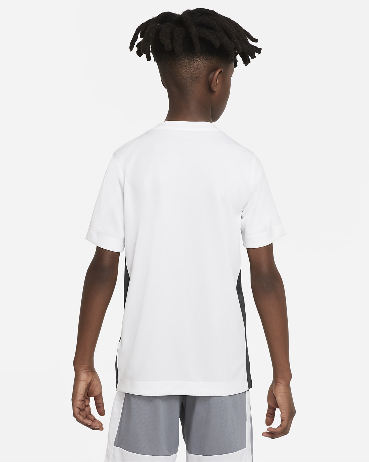 Nike Dri-FIT Trophy Older Kids' (Boys 