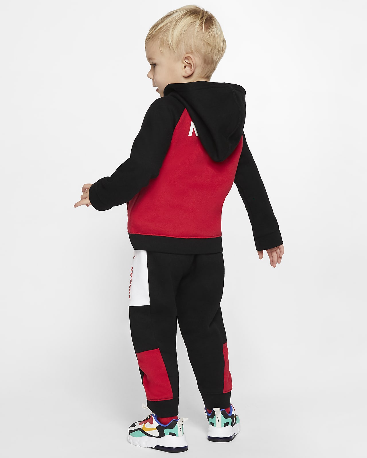 Conjunto de sudadera con capucha y pantalones de entrenamiento para bebé  Nike Air (12 a 24 meses). Nike.com