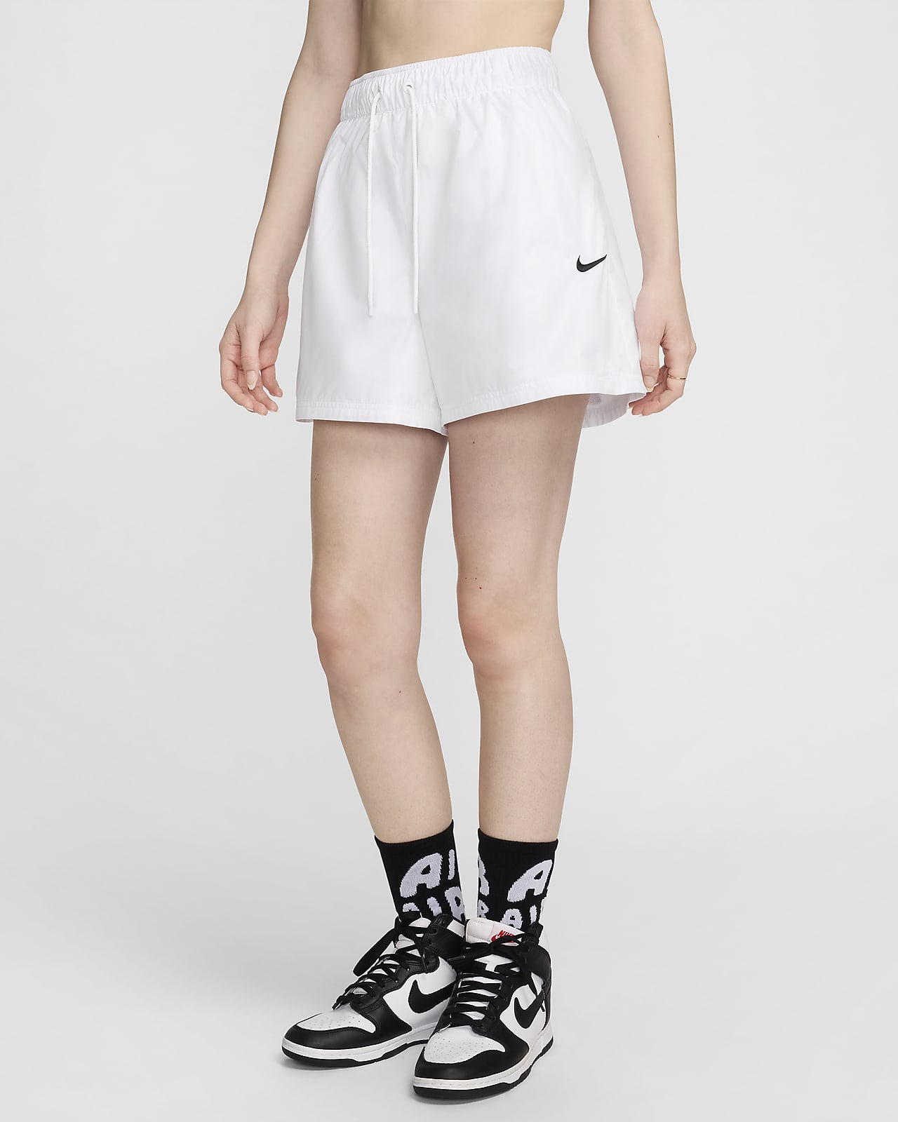 Nike Sportswear Essentials Women's Repel Mid-Rise Shorts