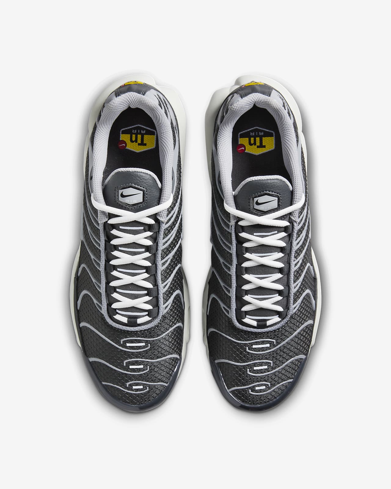 Nike TN Air Max Plus. Nike HR