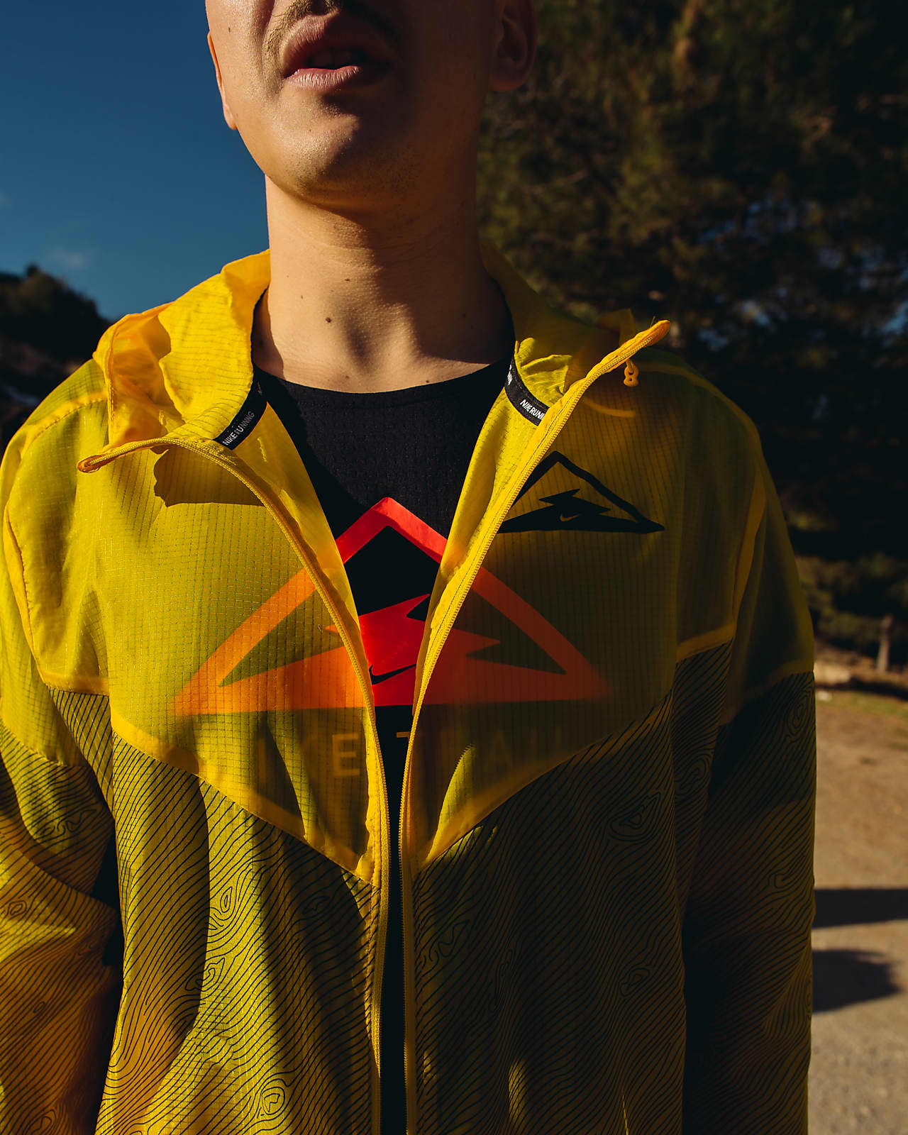 nike trail running jacket