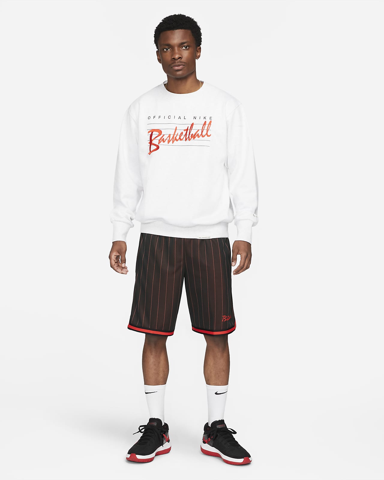 nike standard fit sweatshirt