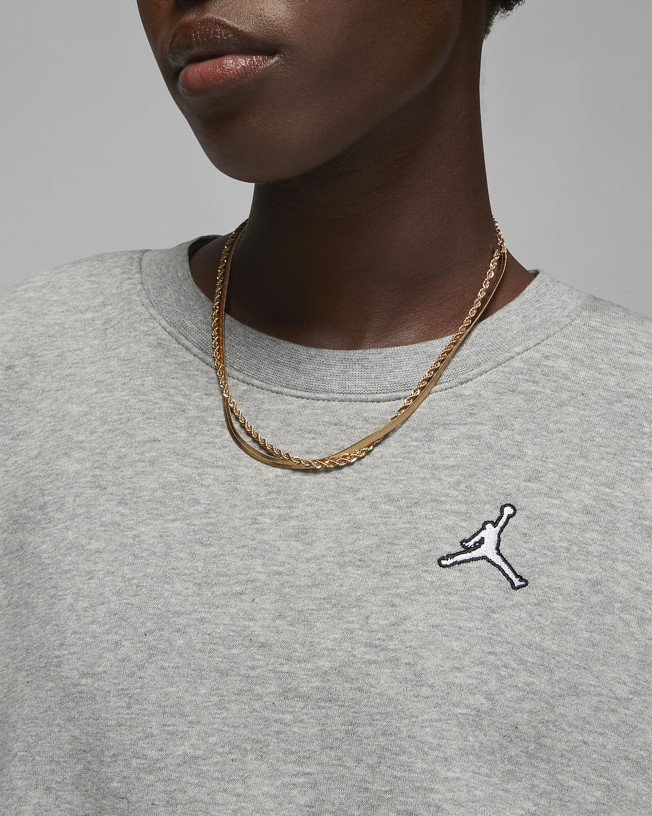 Jordan Brooklyn Women's Fleece Crew-Neck Sweatshirt. Nike AT