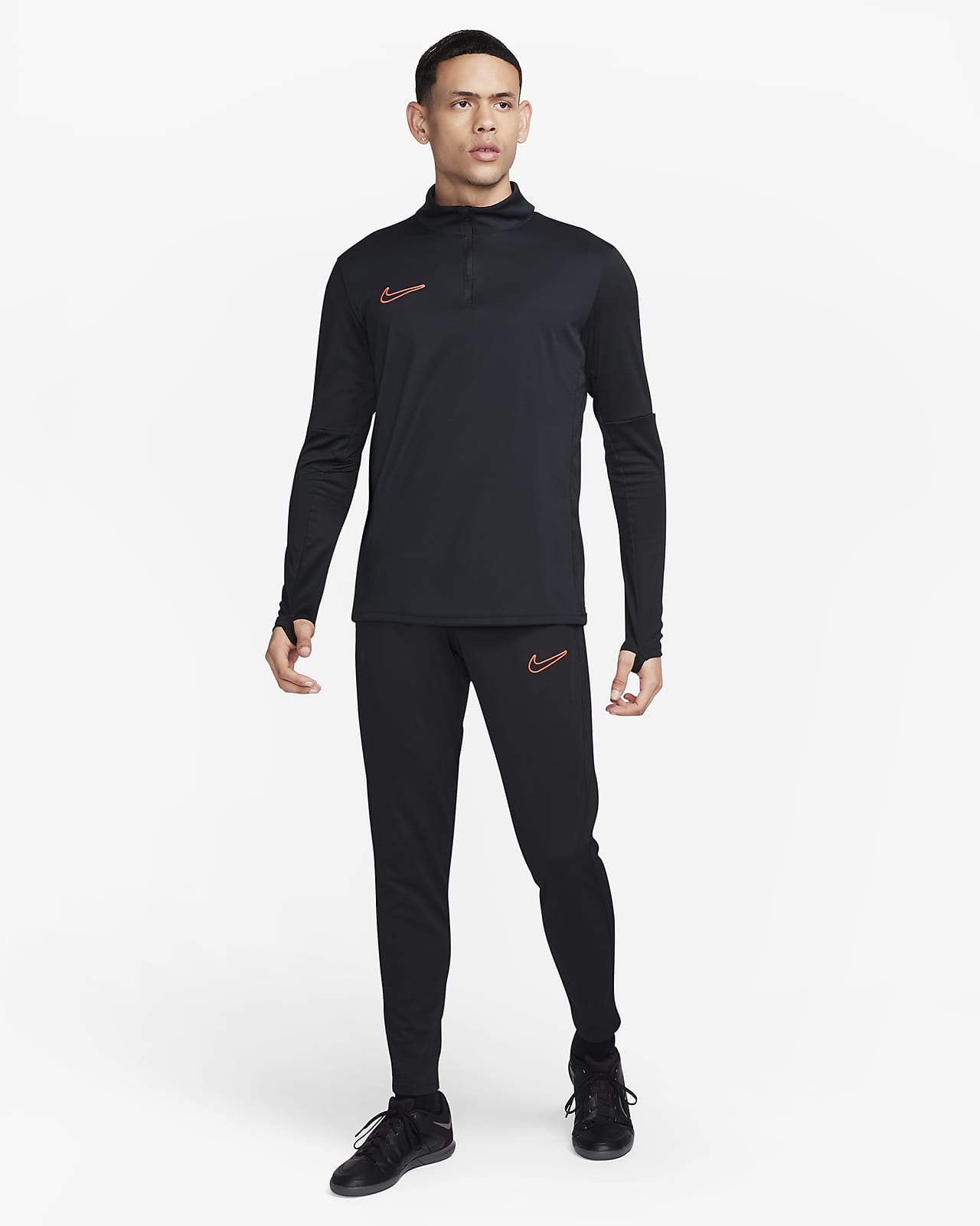  Nike F.C. Men's Woven Soccer Pants (Medium, Black/White) :  Clothing, Shoes & Jewelry