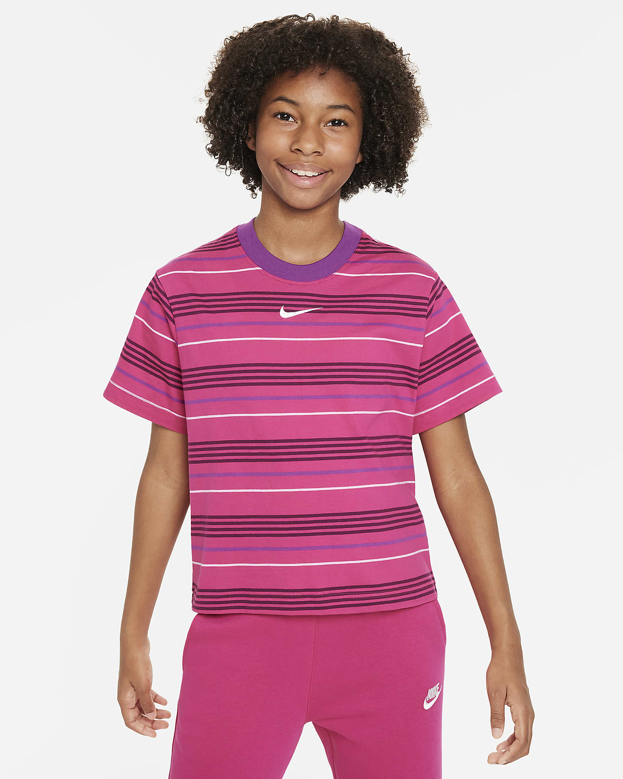 Nike Sportswear Essentials+ Big Kids' (Girls') Boxy T-Shirt