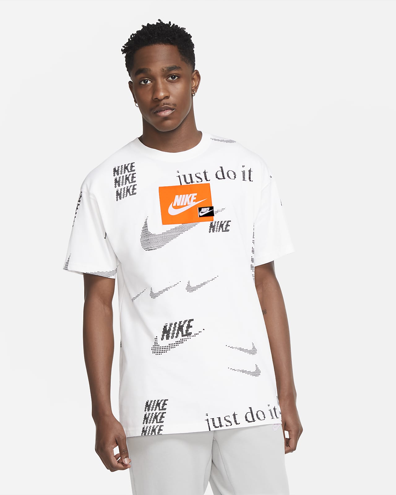 Download Nike Sportswear Men's T-Shirt. Nike.com