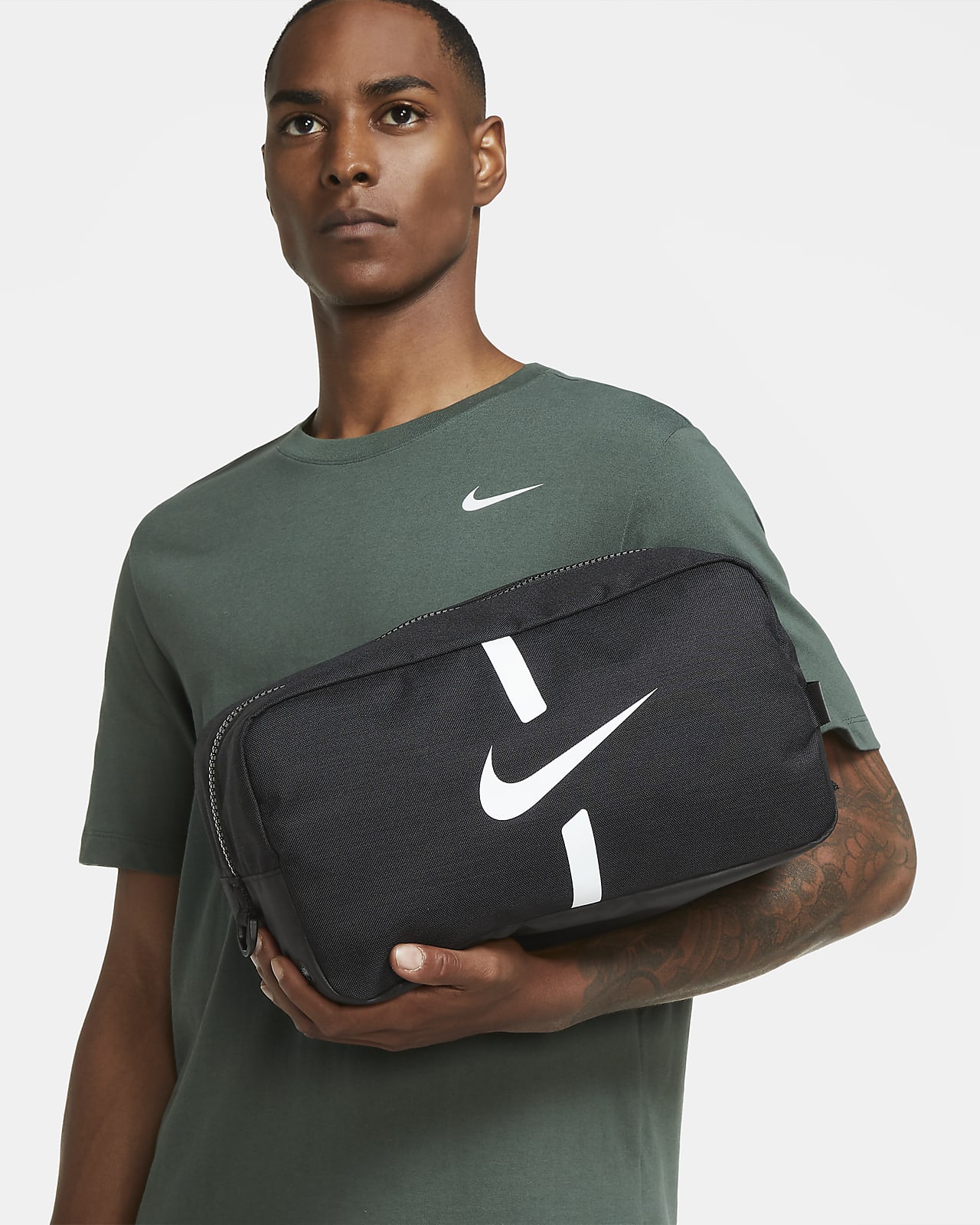 Nike Academy Football Shoe Bag. Nike LU