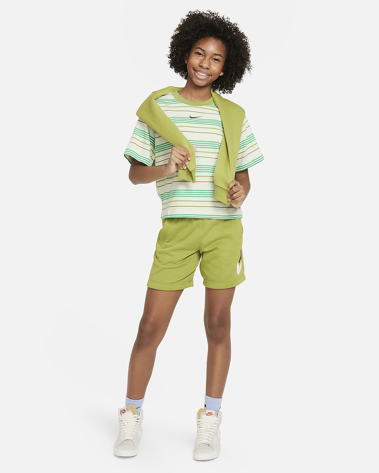 T-Shirt. Essentials+ Sportswear Boxy (Girls\') Big Nike Kids\'