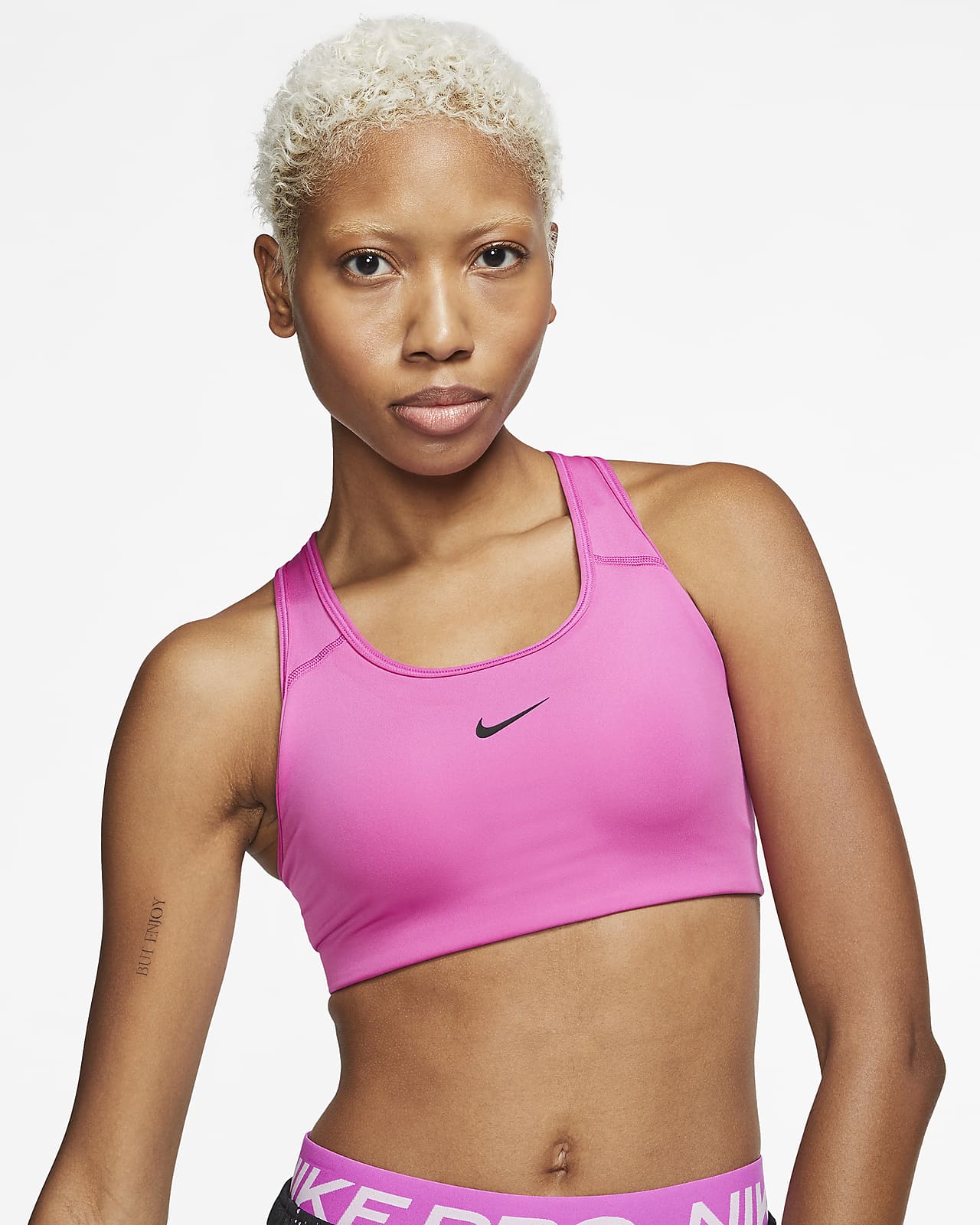nike swoosh women's medium support sports bra