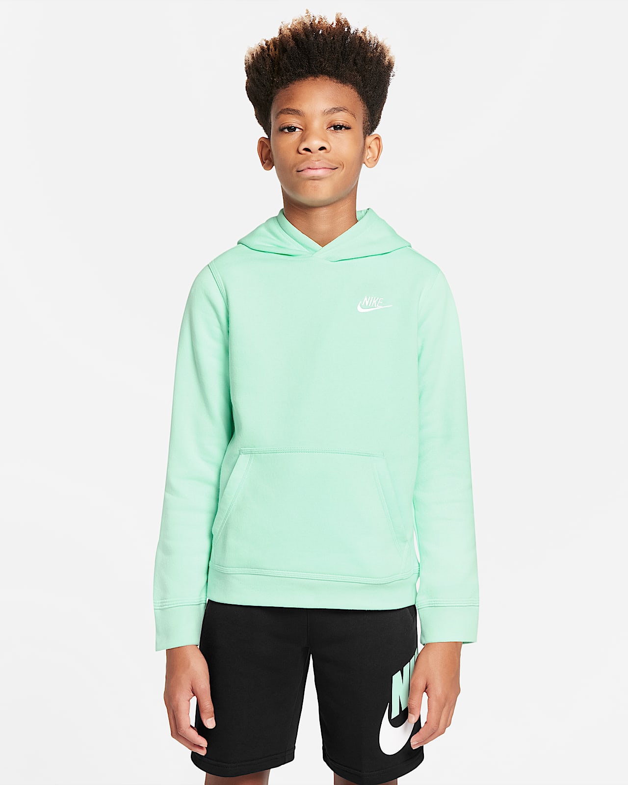 Nike Sportswear Club Older Kids' Pullover Hoodie. Nike AT