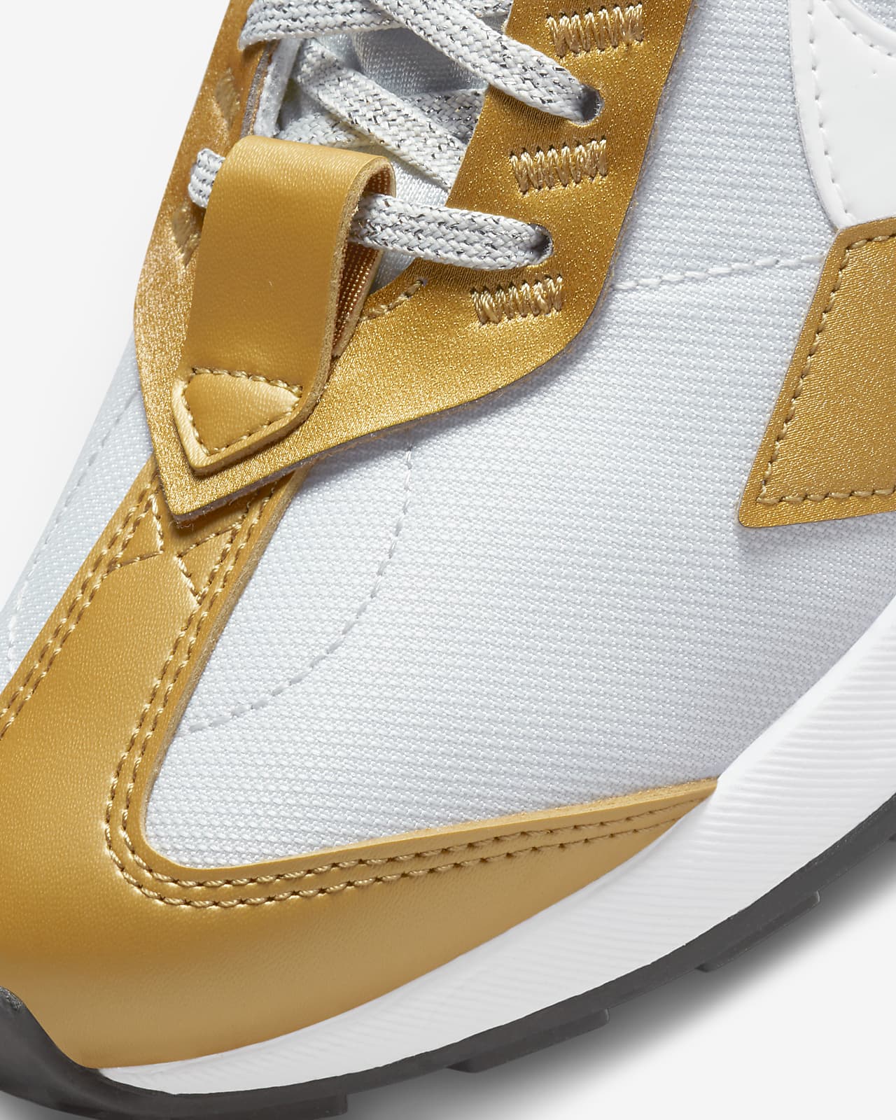 nike pre day platinum