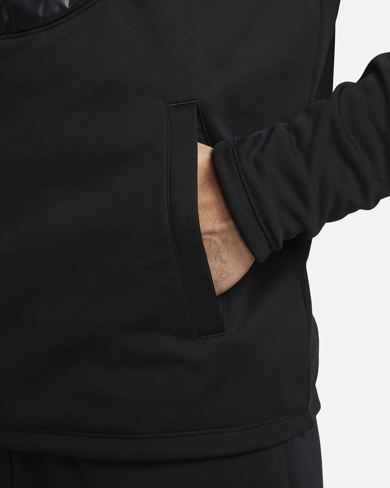 Nike ThermaFIT Academy Winter Warrior Men's Football Drill Top. Nike NL