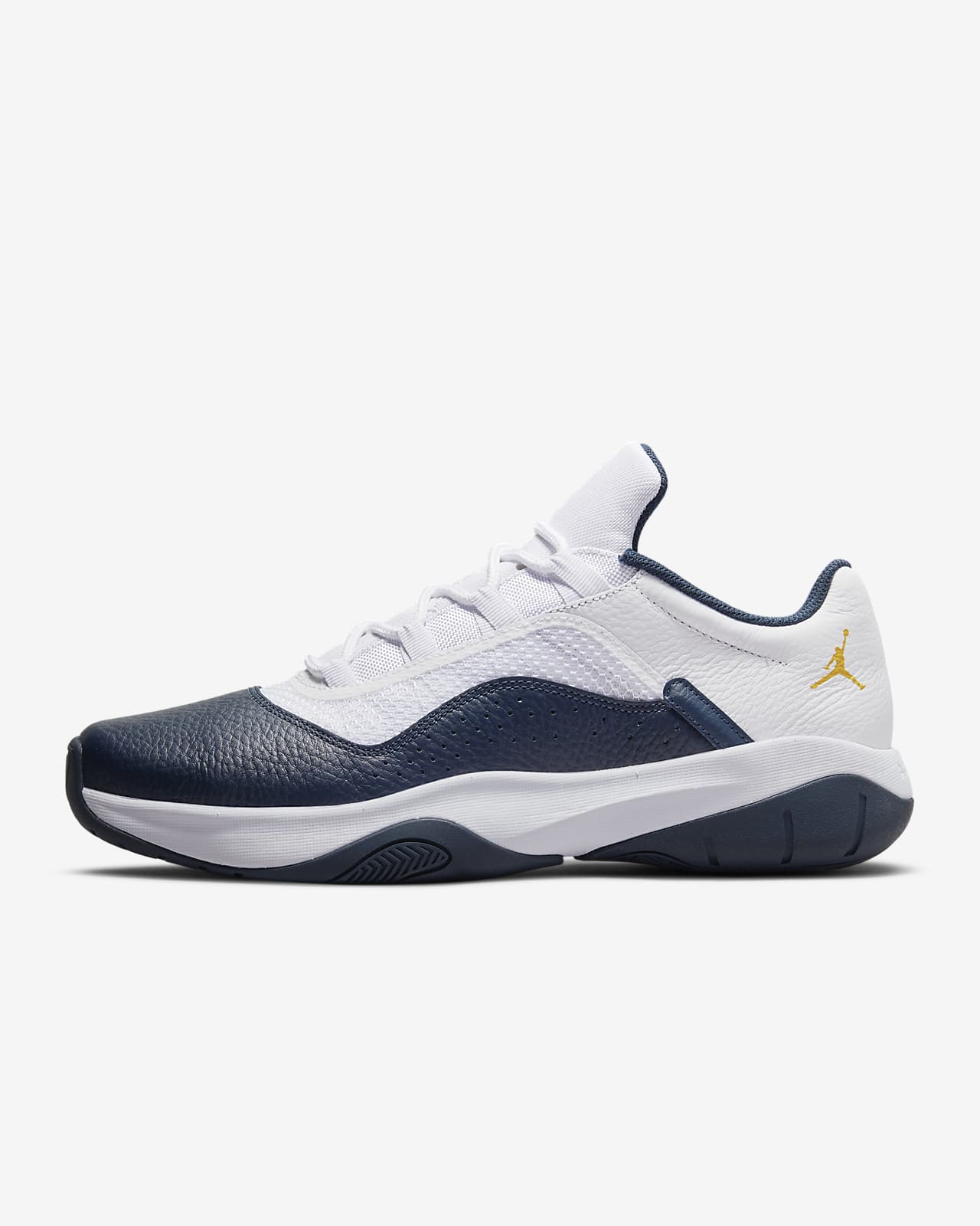 Air Jordan 11 CMFT Low Herenschoen. Nike BE
