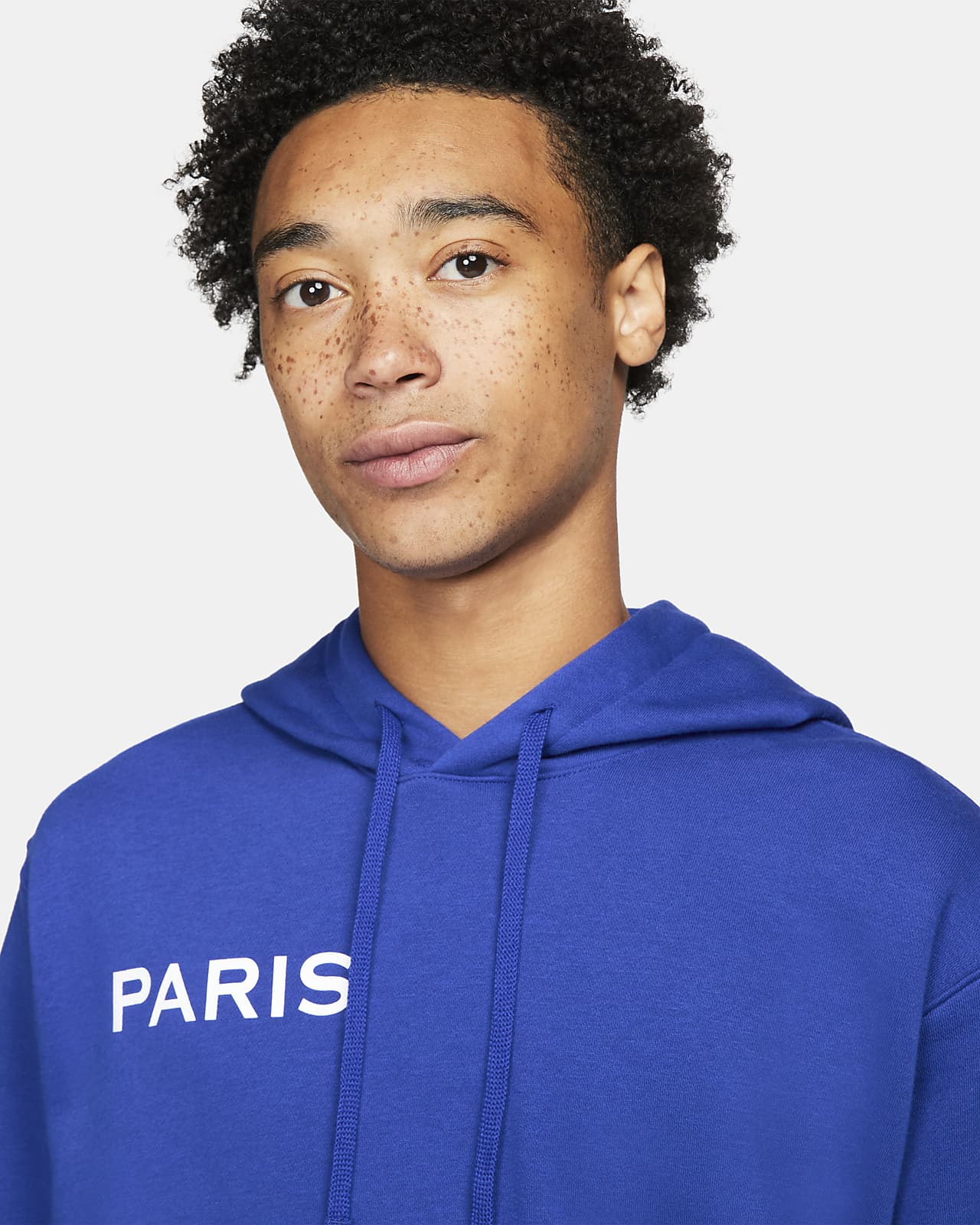 Paris SaintGermain Club Fleece Men's Pullover Hoodie. Nike CZ