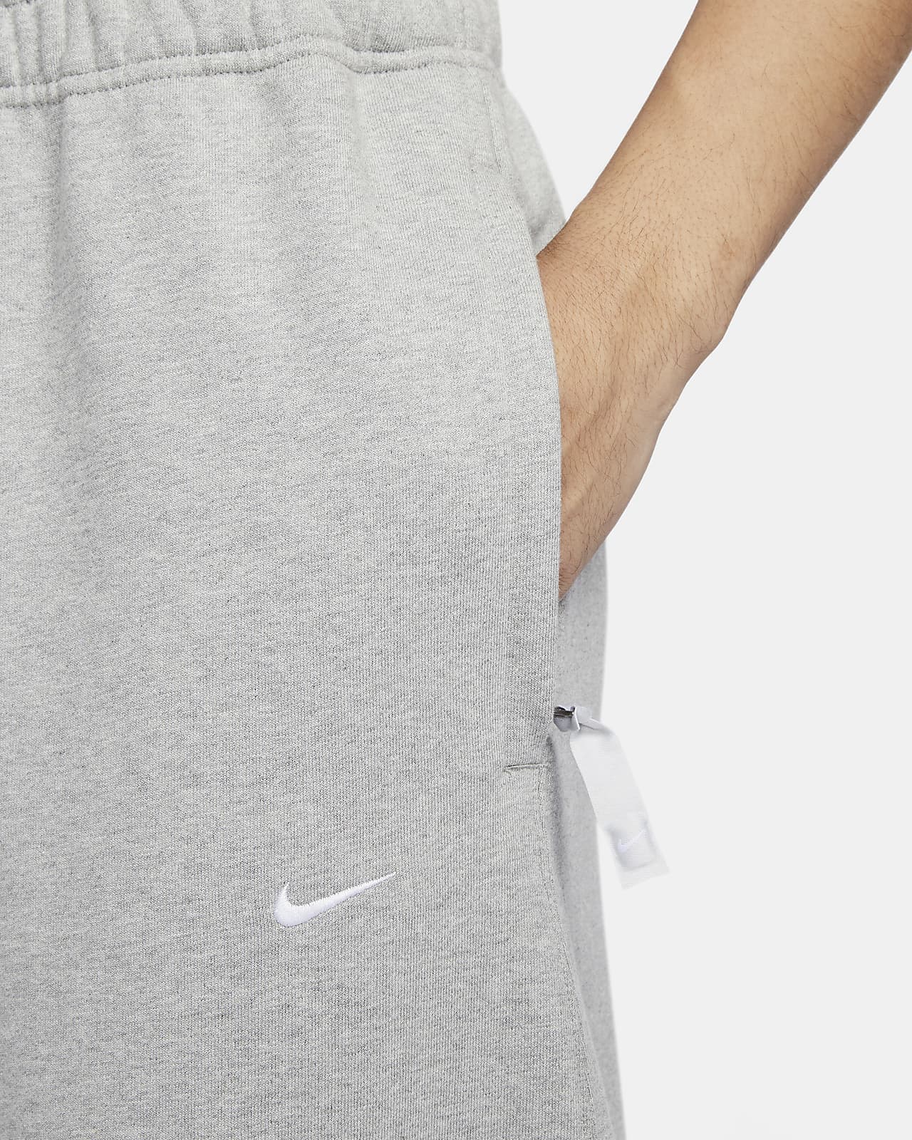 Nike sportswear men's hotsell open hem club pants