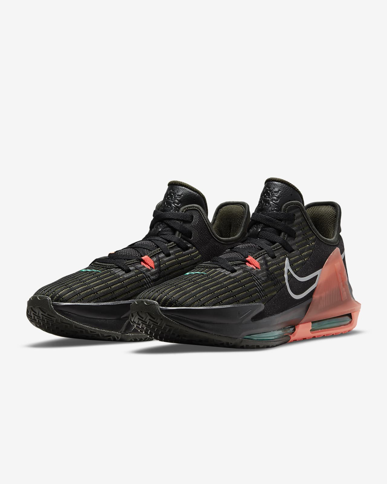 LeBron Witness 6 Basketball Shoes. Nike CA