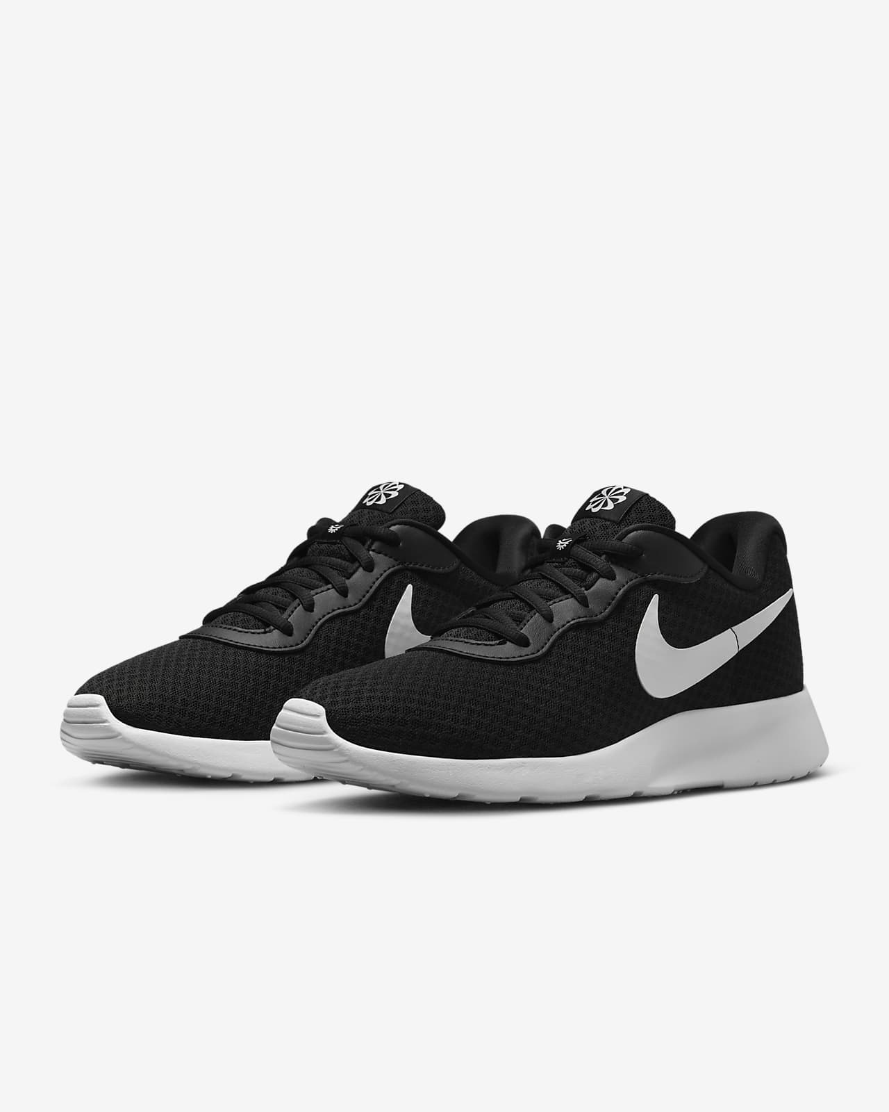 Nike women's tanjun 2025 shoe - black/white