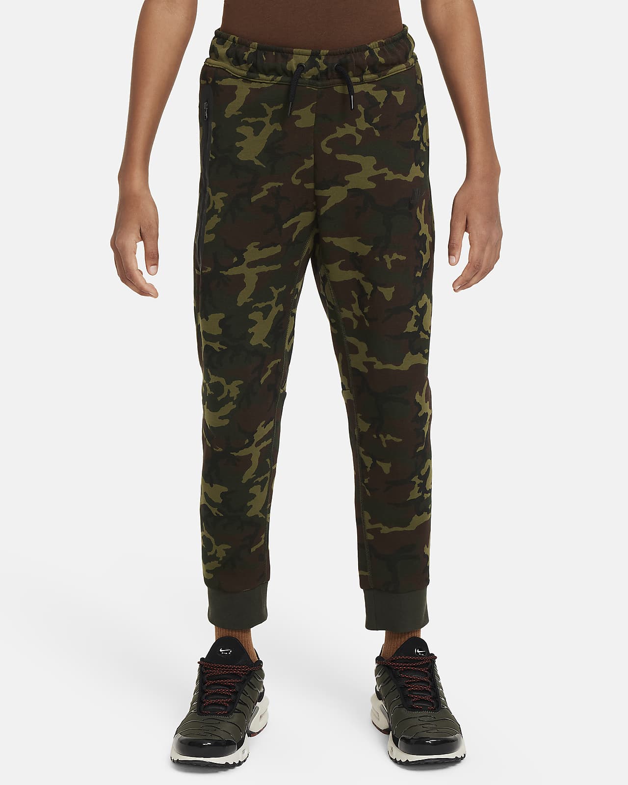 Nike Sportswear Tech Fleece joggingbroek met camouflageprint voor jongens