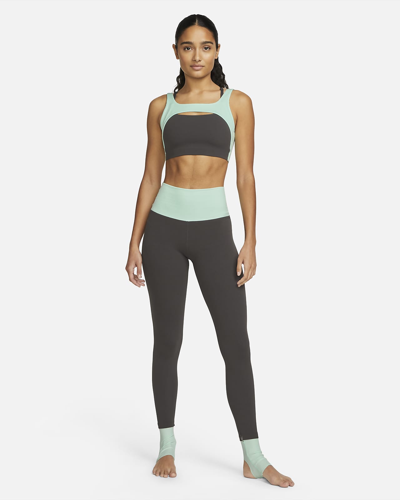 Nike Yoga Luxe Women's High-Waisted 7/8 Colour-Block Leggings. Nike BE