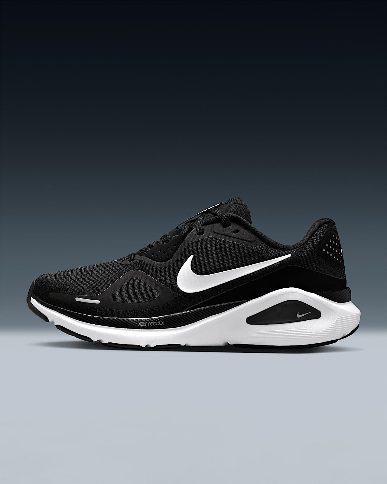 Nike Structure 26