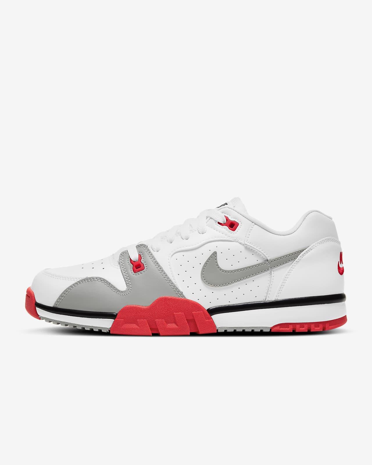 nike low profile trainers