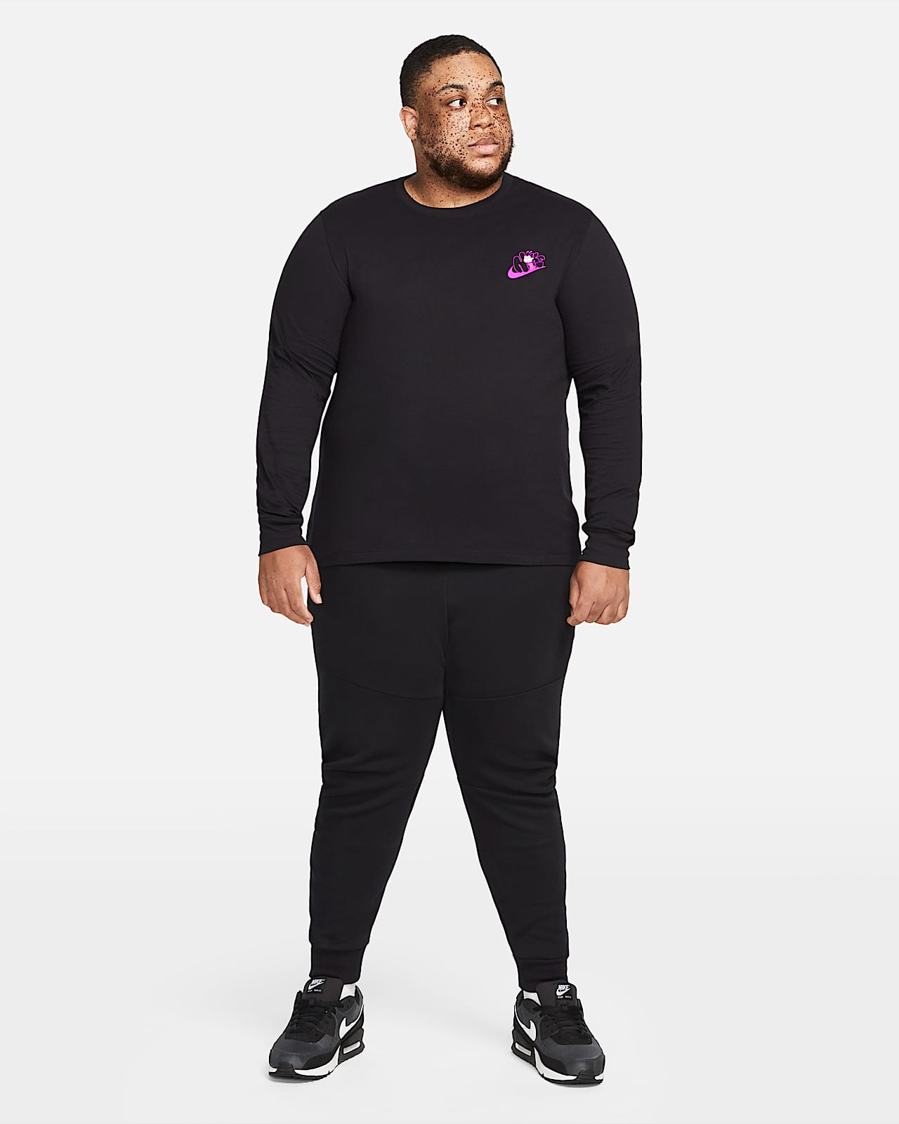 Playera que brilla en la oscuridad para hombre Nike Sportswear Nike Day.  Nike MX