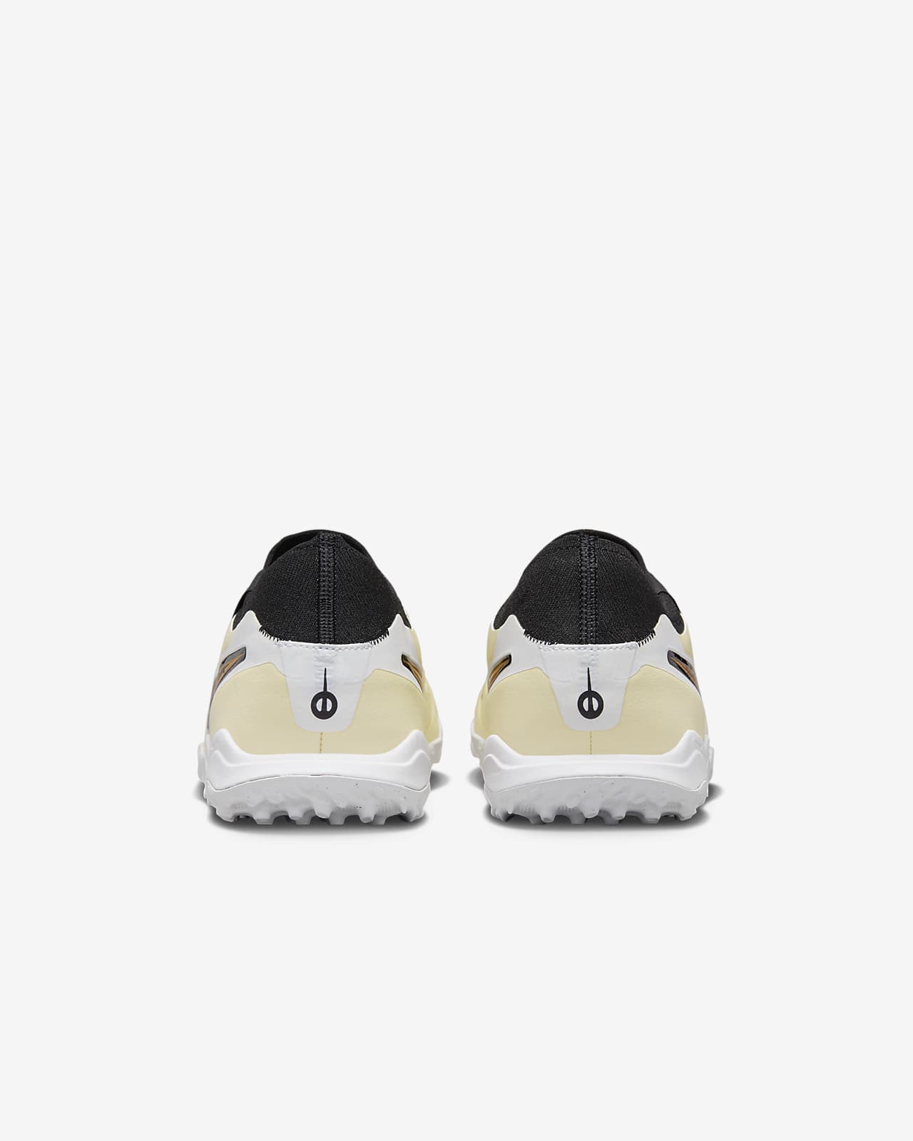 Nike tiempo hotsell erba sintetica