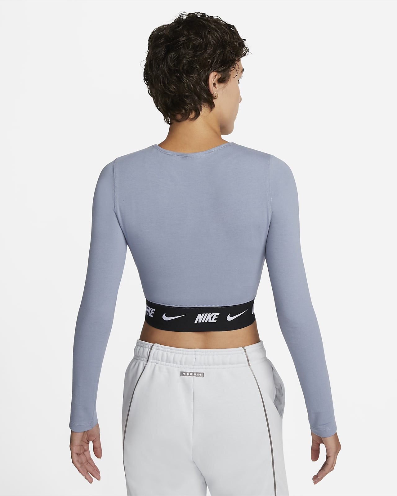 deseo septiembre preámbulo Crop top à manches longues Nike Sportswear pour Femme. Nike LU