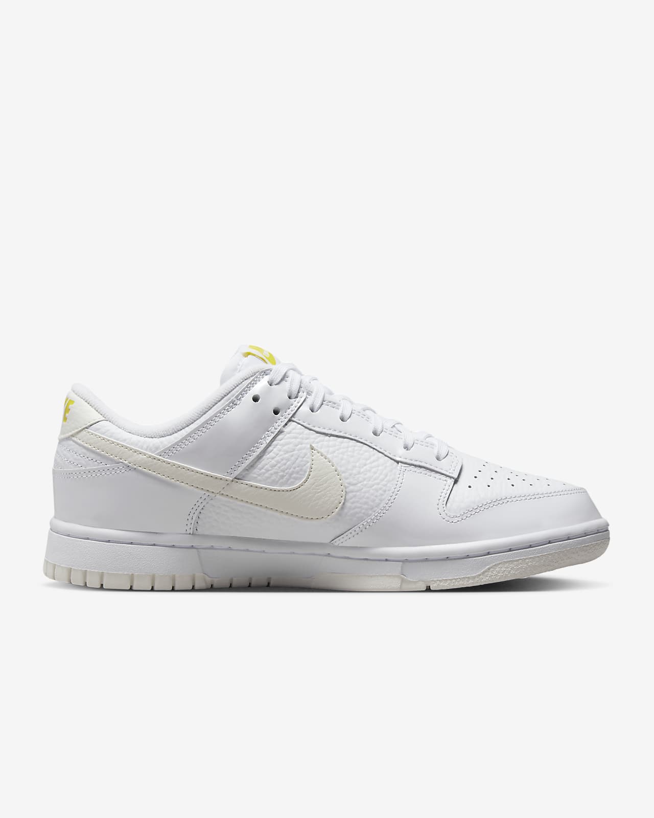 Nike Dunk Low schoenen. Nike BE