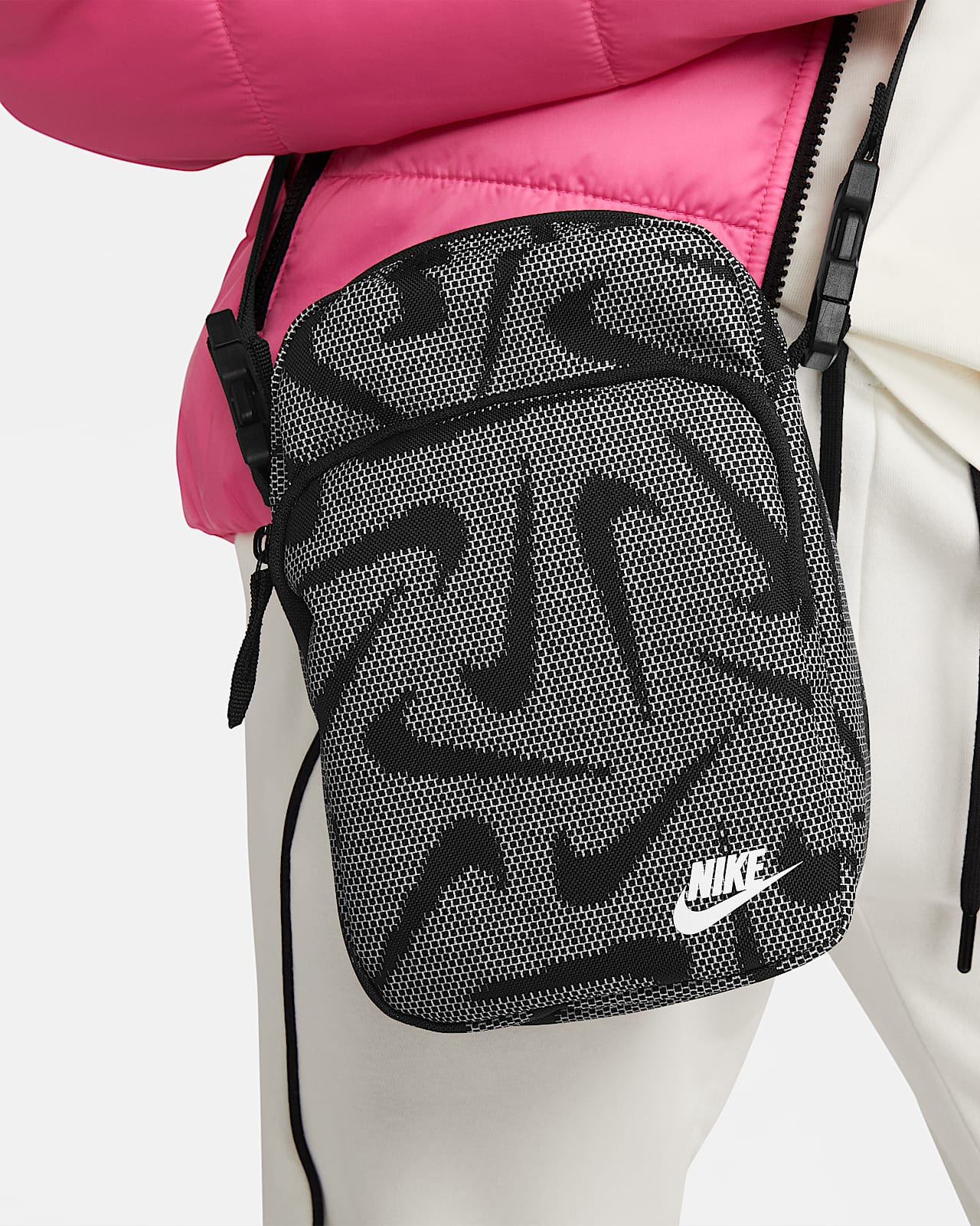 Nike Heritage CrossBody Bag (4L). Nike SA