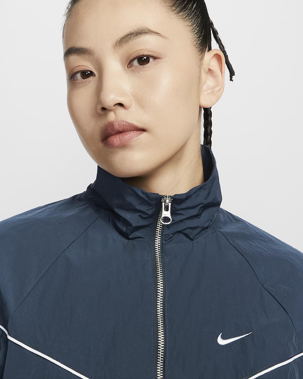 【ナイキ公式】ウィンドランナー ウィメンズ ルーズ UV ウーブン フルジップ ジャケット ブルー ウィメンズ S Nike Windrunner Women's Loose UV Woven Full-Zip Jacket