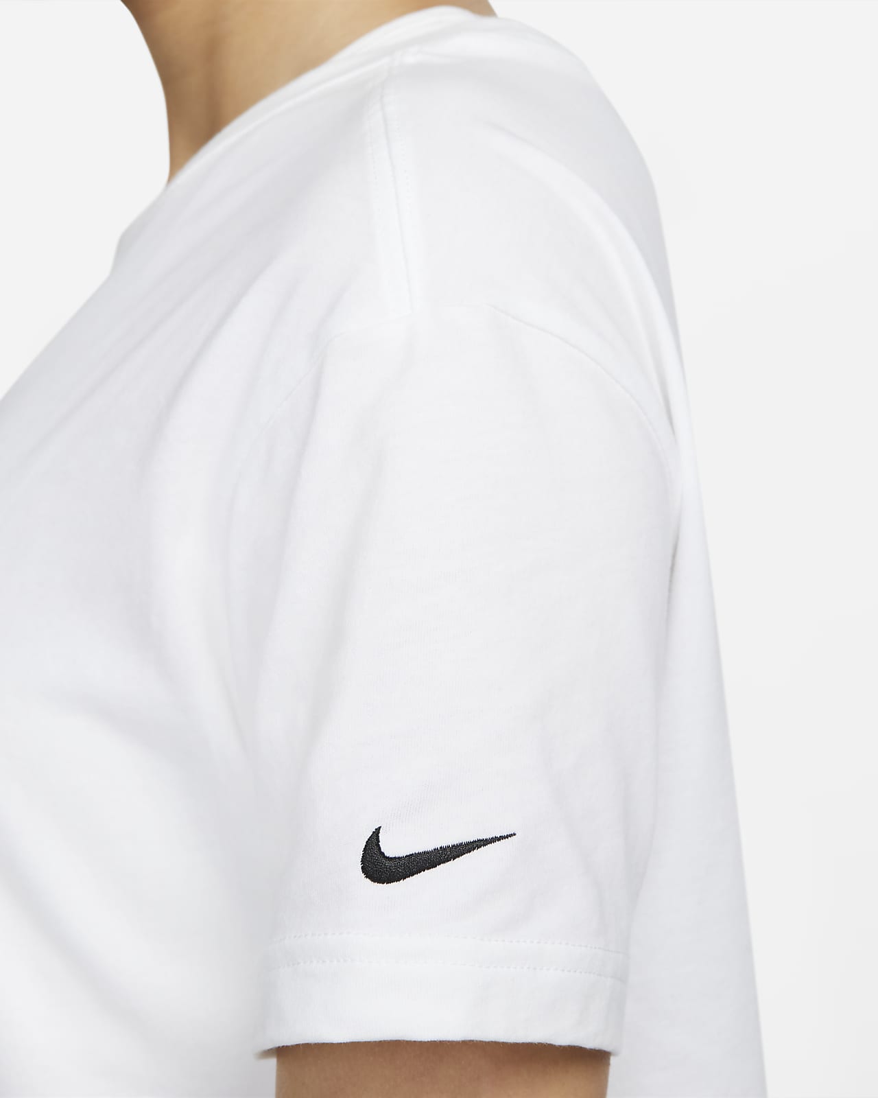 nike sportswear women