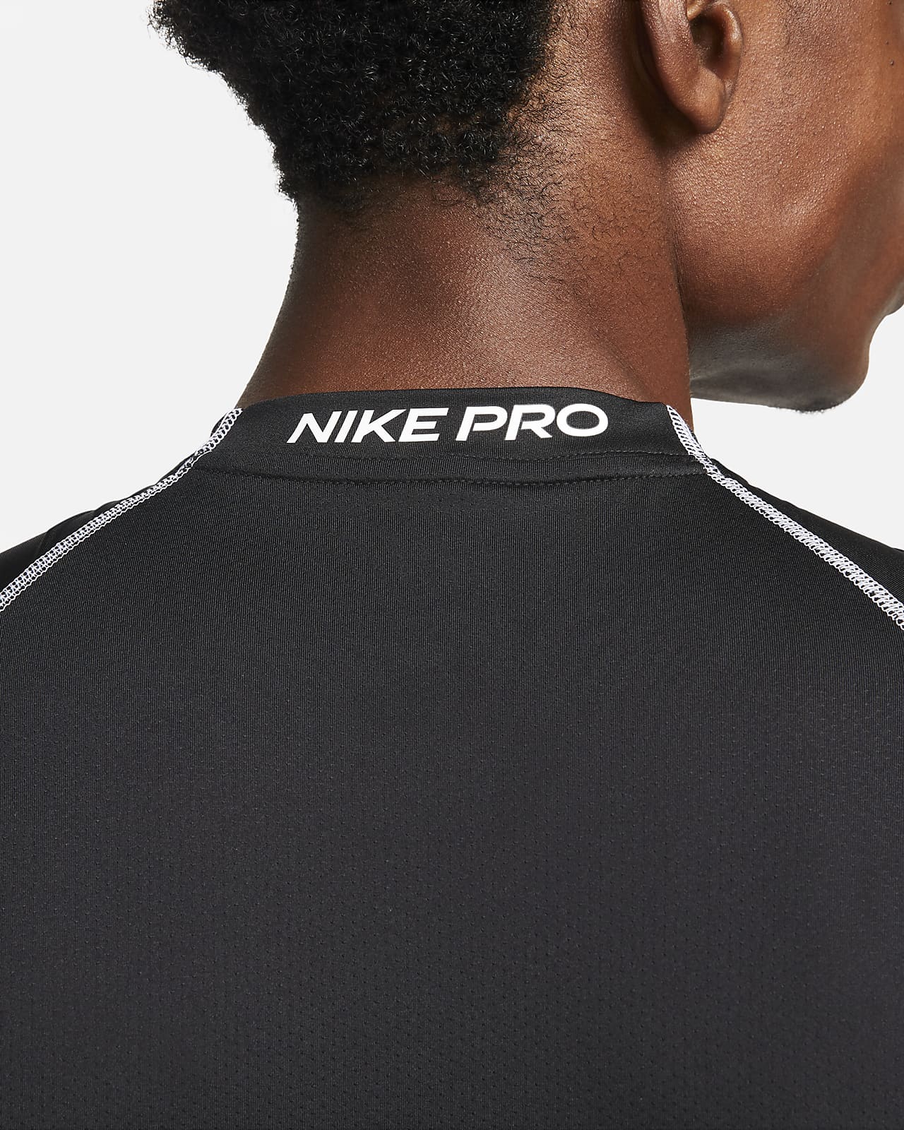 nike pro fitted sleeveless training top