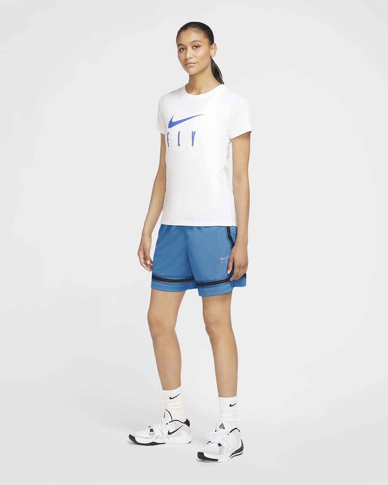 nike basketball women