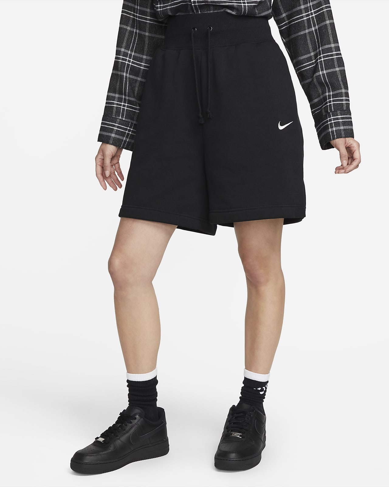 Nike Sportswear Phoenix Fleece Women's High-Waisted Loose-Fit Shorts.
