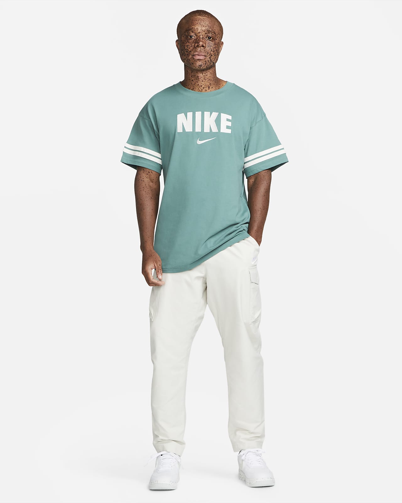 lengte Jet Mart Nike Sportswear Men's Retro T-Shirt. Nike LU