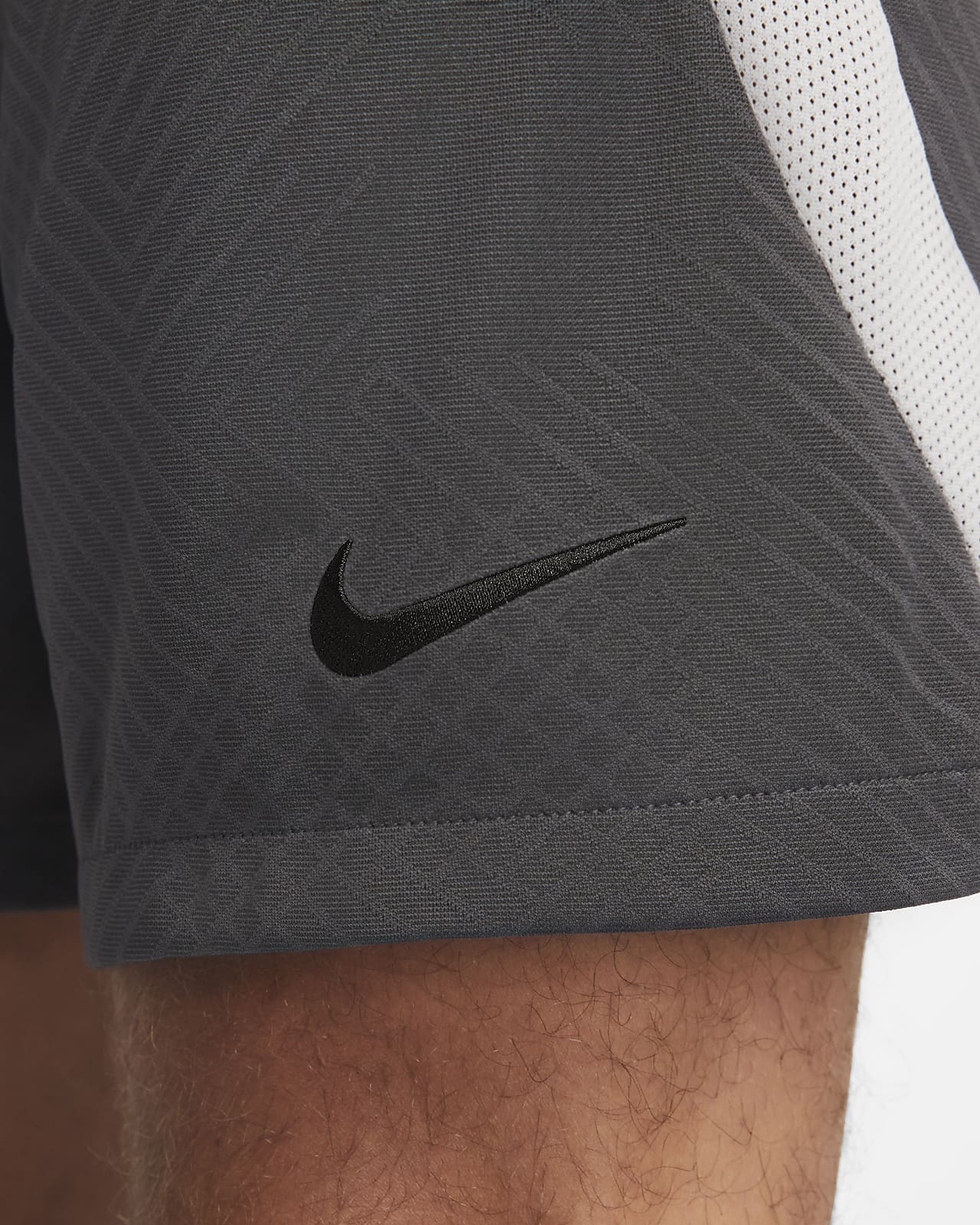 tottenham shorts nike